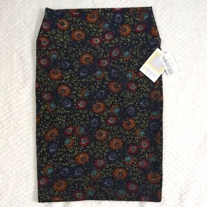 3/$10❣️LuLaRoe Cassie Floral Patterned Women's Skirt Size XS